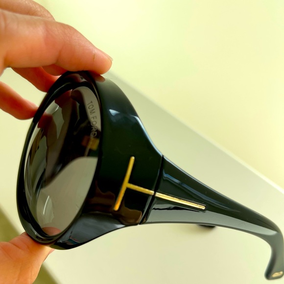 💯 SOLD!!!! AUTHENTIC Tom Ford Ali Oversized sunglasses - Picture 6 of 12